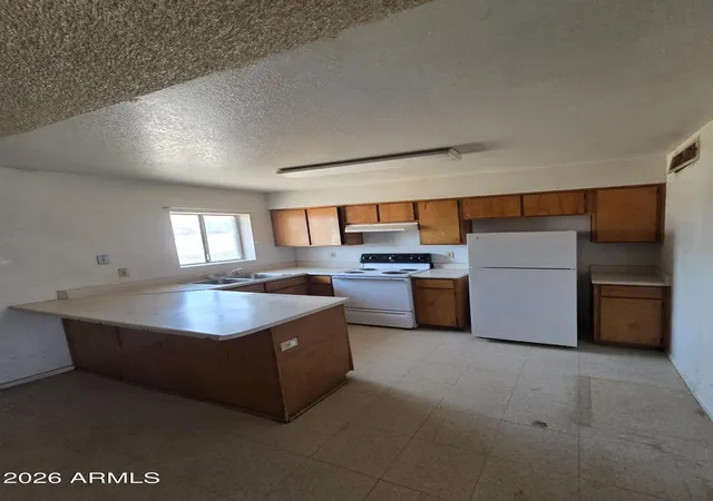 Photo 3 of Single family home for sale at 3321 W Grovers Ave, Phoenix, AZ 85053 | MLS# 7079350 | Listing updated on 2026-09-12