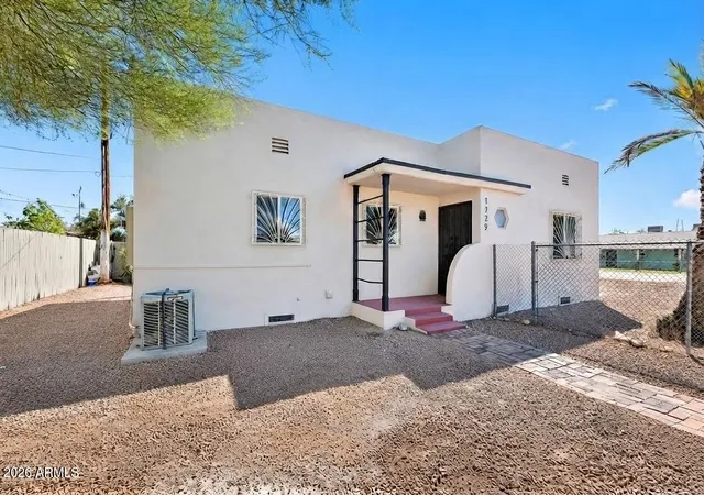 Photo 1 of Single family home for sale at 1729 E Moreland St, Phoenix, AZ 85006 | MLS# 7079419 | Listing updated on 2026-09-12