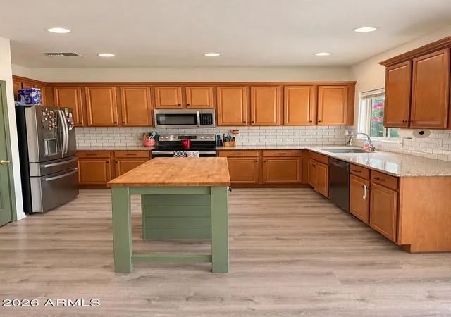 Photo 3 of Single family home for sale at 1087 W Empress Tree Ave, San Tan Valley, AZ 85140 | MLS# 7079422 | Listing updated on 2026-09-17