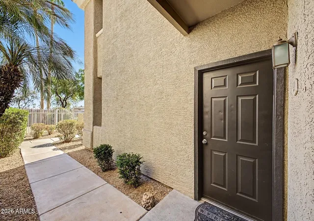Photo 3 of House for sale at 2929 W Yorkshire Dr #1120, Phoenix, AZ 85027 | MLS# 7079450 | Listing updated on 2026-09-12