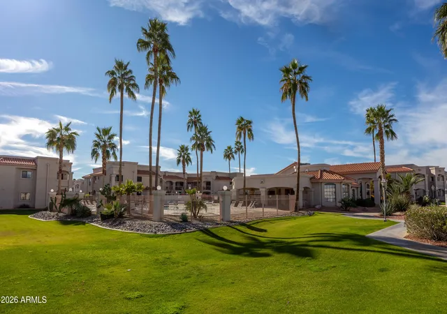 Photo 1 of Townhouse for sale at 9151 W Greenway Rd #273, Peoria, AZ 85381 | MLS# 7079724 | Listing updated on 2026-09-26