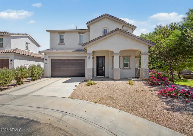Single family home for sale at 1541 S Senate St, Chandler, AZ 85286 | MLS# 7081029