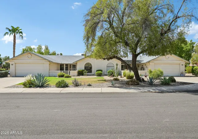 Photo 2 of Townhouse for sale at 20202 N Medallion Ct, Sun City West, AZ 85375 | MLS# 7081786 | Listing updated on 2026-10-08