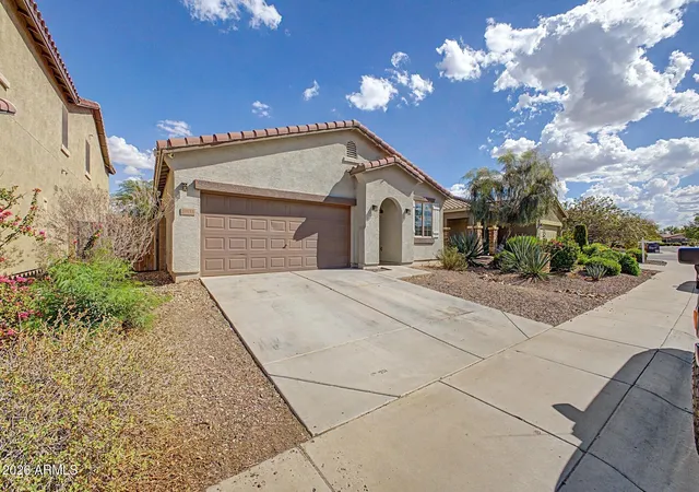Photo 3 of Single family home for sale at 19133 N Ventana Ln, Maricopa, AZ 85138 | MLS# 7080801 | Listing updated on 2026-10-10