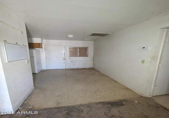 Photo 3 of Single family home for sale at 2211 W Hartford Ave, Phoenix, AZ 85023 | MLS# 7080228 | Listing updated on 2026-10-28