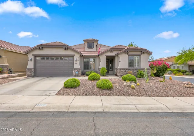 Single family home for sale at 39901 N Pride Dr, Anthem, AZ 85086 | MLS# 7081974