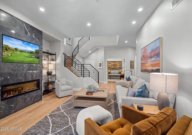 Listing Photo 1 - Condo for sale in building located at 8989 N Gainey Ctr Dr, Scottsdale, AZ 85258 - Unit #104