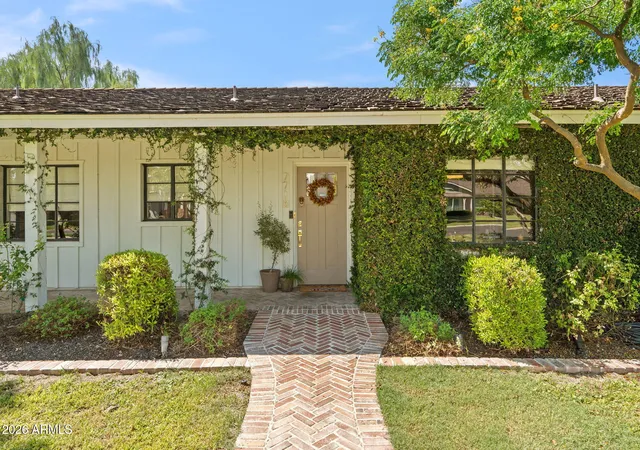 Photo 3 of Sale Pending at 7718 N 2nd Avenue, Phoenix, AZ 85021 | MLS# 7084279 | Listing updated on 2026-09-29