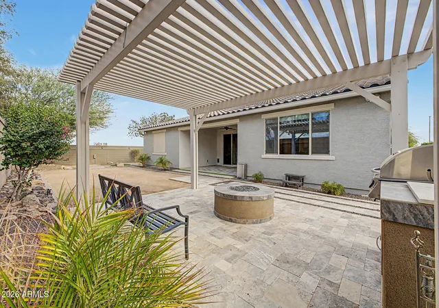 Photo 1 of Single family home for sale at 18352 W Kendall St, Goodyear, AZ 85338 | MLS# 7082233 | Listing updated on 2026-10-08