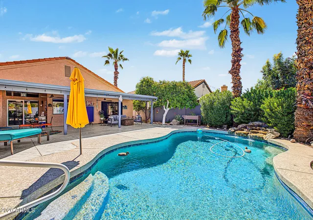 Photo 3 of Single family home for sale at 322 E Hearne Way, Gilbert, AZ 85234 | MLS# 7082958 | Listing updated on 2026-09-28