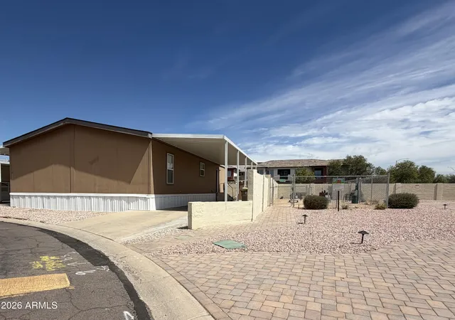 Photo 1 of Manufactured home for sale at 7810 W Peoria Ave #21, Peoria, AZ 85345 | MLS# 7083590 | Listing updated on 2026-09-25