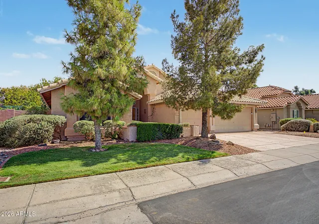 Photo 3 of Single family home for sale at 19523 N 78th Lane, Glendale, AZ 85308 | MLS# 7081272 | Listing updated on 2026-09-25