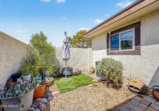 Listing Photo 5 - Condo for sale in building located at 720 S Dobson Rd, Mesa, AZ 85202 - Unit #104