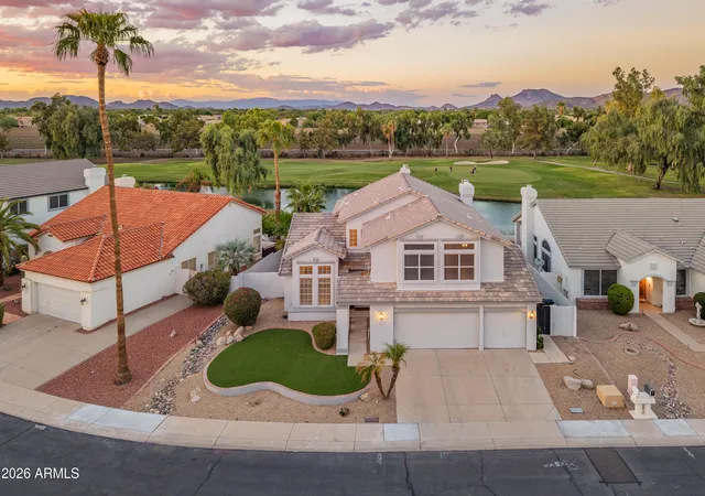 Photo 1 of Single family home for sale at 6914 W Escuda Dr, Glendale, AZ 85308 | MLS# 7082576 | Listing updated on 2026-09-29