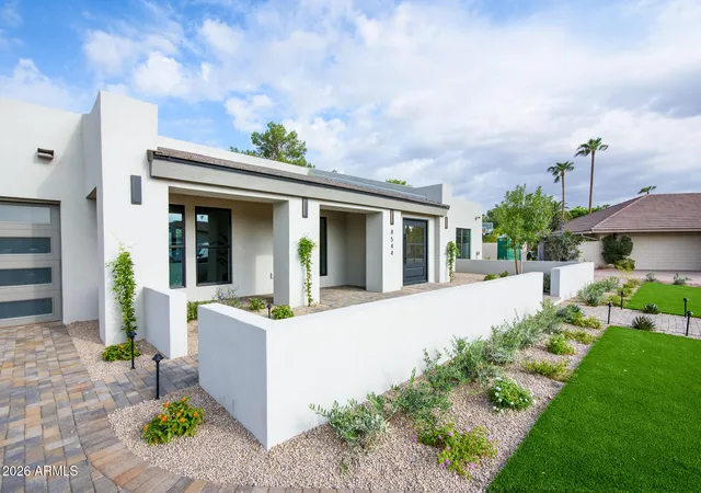 Photo 3 of Sale Pending at 8544 E San Lorenzo Dr, Scottsdale, AZ 85258 | MLS# 7082580 | Listing updated on 2026-09-25