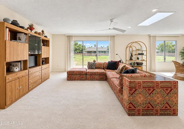 Photo 3 of Townhouse for sale at 19209 N Sombrero Cir, Sun City, AZ 85373 | MLS# 7082992 | Listing updated on 2026-10-10