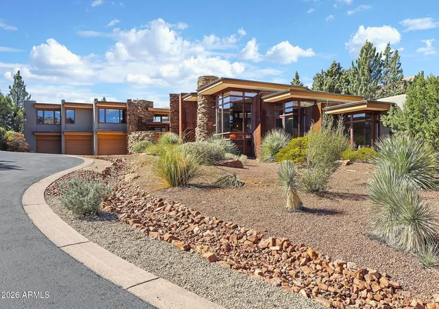 Photo 1 of Single family home for sale at 113 Calle Marguerite, Sedona, AZ 86336 | MLS# 7085372 | Listing updated on 2026-09-26