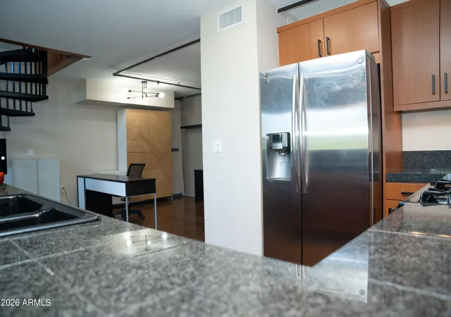 Photo 4 of Single family home for sale at 1326 N Central Ave #409, Phoenix, AZ 85004 | MLS# 7084383 | Listing updated on 2026-09-27