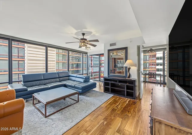 Listing Photo 1 - Condo for sale in building located at 4808 N 24Th St, Phoenix, AZ 85016 - Unit #905