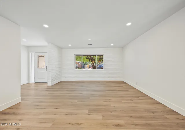 Photo 3 of Single family home for sale at 3008 W Gail Rd, Phoenix, AZ 85029 | MLS# 7084522 | Listing updated on 2026-10-08