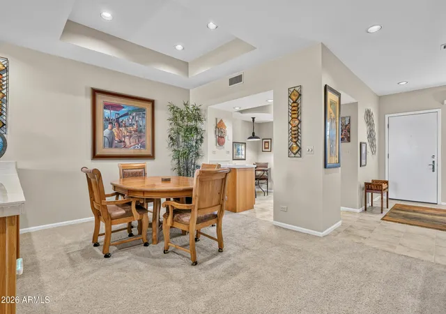 Listing Photo 4 - Condo for sale in building located at 902 W Glendale Ave, Phoenix, AZ 85021 - Unit #210