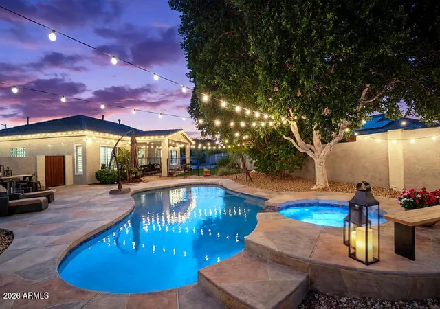 Photo 3 of Single family home for sale at 25432 N 72nd Drive, Peoria, AZ 85383 | MLS# 7084367 | Listing updated on 2026-10-04