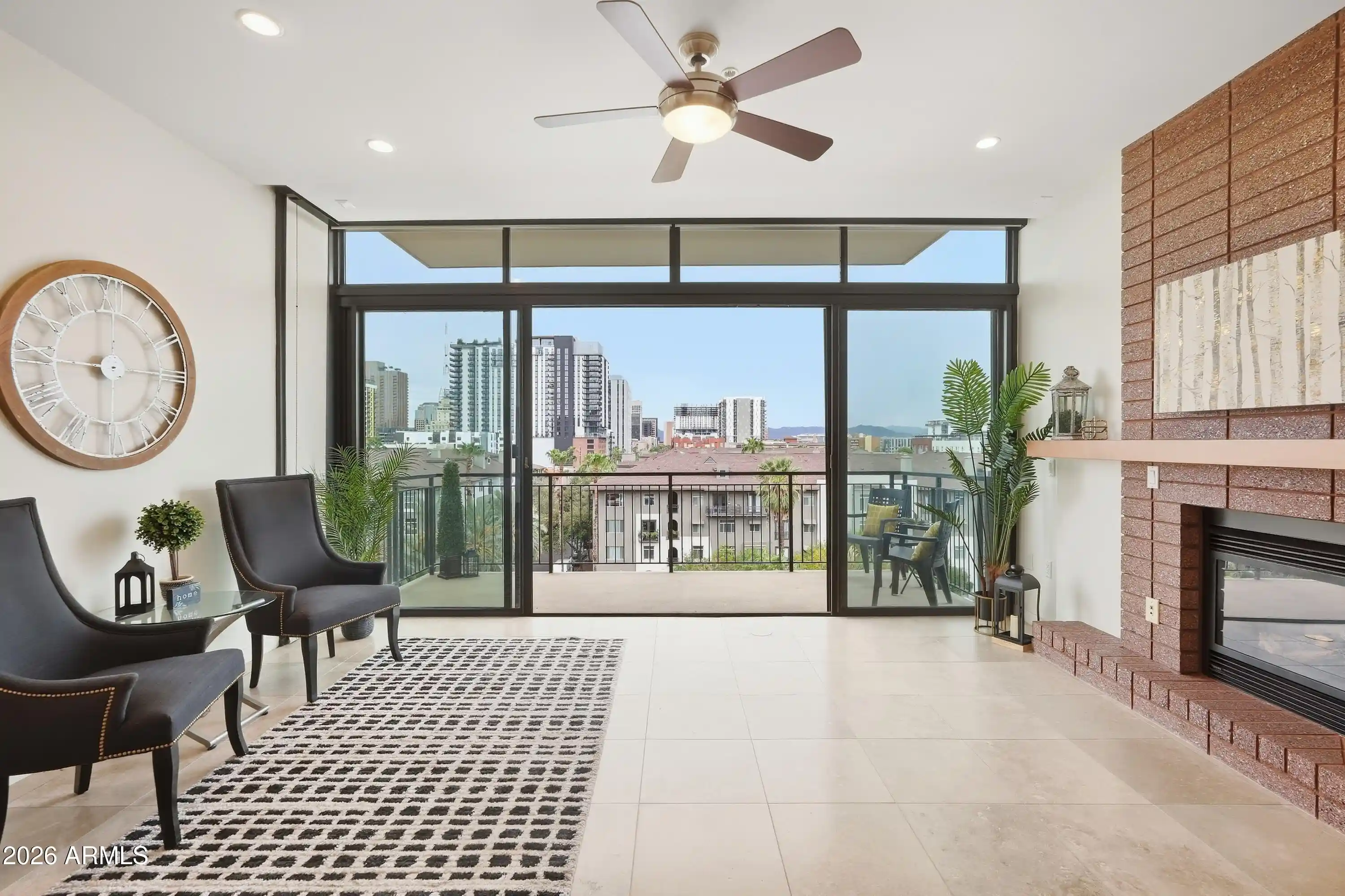 Listing Photo 1 - Condo for sale in 208 W Portland St located at 208 W Portland St, Phoenix, AZ 85003 - Unit #655