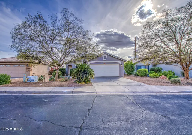 Photo 1 of Single family home for sale at 11465 E Cicero St, Mesa, AZ 85207 | MLS# 7085379 | Listing updated on 2026-10-15