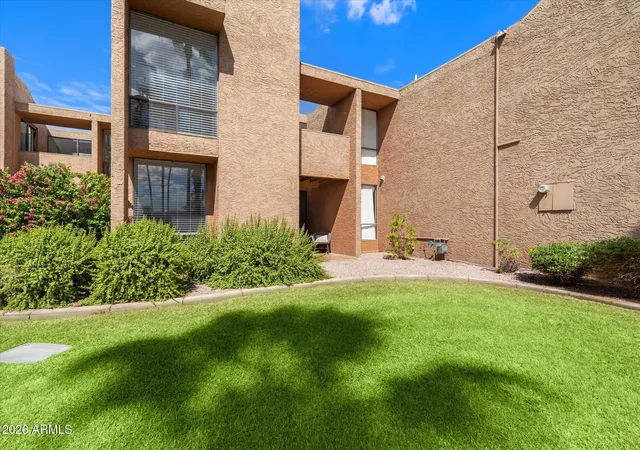 Photo 1 of Townhouse for sale at 7401 N Scottsdale Rd #16, Paradise Valley, AZ 85253 | MLS# 7096093 | Listing updated on 2026-10-28