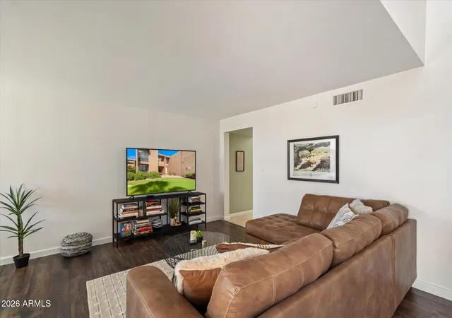 Photo 4 of Townhouse for sale at 7401 N Scottsdale Rd #16, Paradise Valley, AZ 85253 | MLS# 7096093 | Listing updated on 2026-10-28