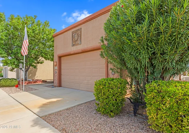 Photo 2 of Single family home for sale at 447 S Meadowood Ln, Sierra Vista, AZ 85635 | MLS# 7085463 | Listing updated on 2026-10-01