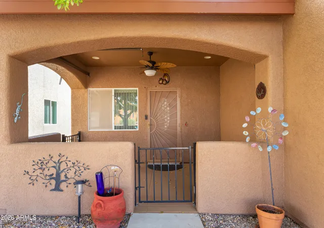 Photo 3 of Single family home for sale at 447 S Meadowood Ln, Sierra Vista, AZ 85635 | MLS# 7085463 | Listing updated on 2026-10-01