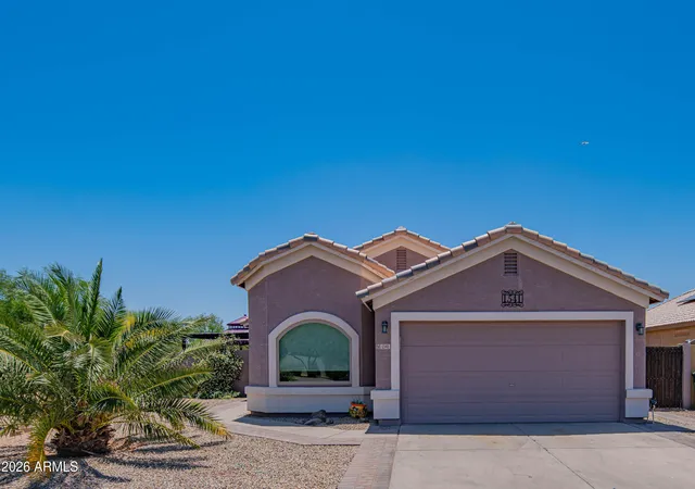 Photo 3 of Single family home for sale at 1541 E Peregrine Trl, Casa Grande, AZ 85122 | MLS# 7085505 | Listing updated on 2026-10-05