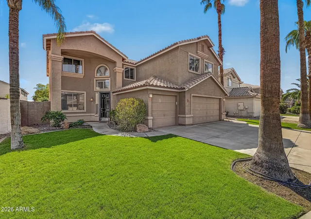 Photo 2 of Single family home for sale at 465 W Redwood Dr, Chandler, AZ 85248 | MLS# 7084871 | Listing updated on 2026-10-27
