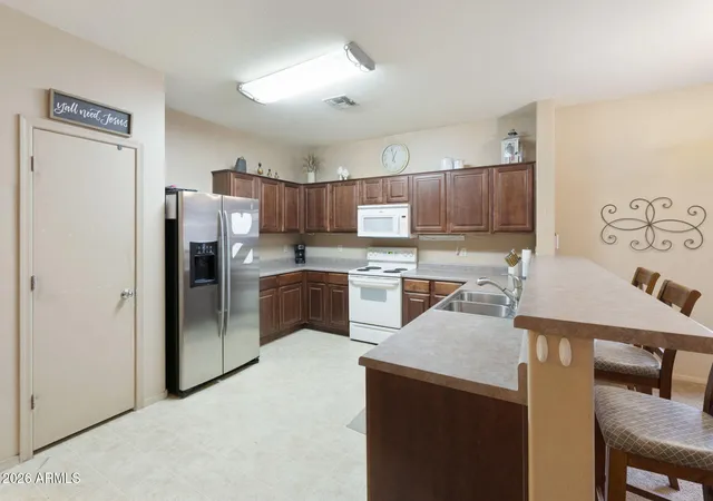 Photo 2 of Single family home for sale at 39013 N Luke Ln, San Tan Valley, AZ 85140 | MLS# 7085587 | Listing updated on 2026-10-07