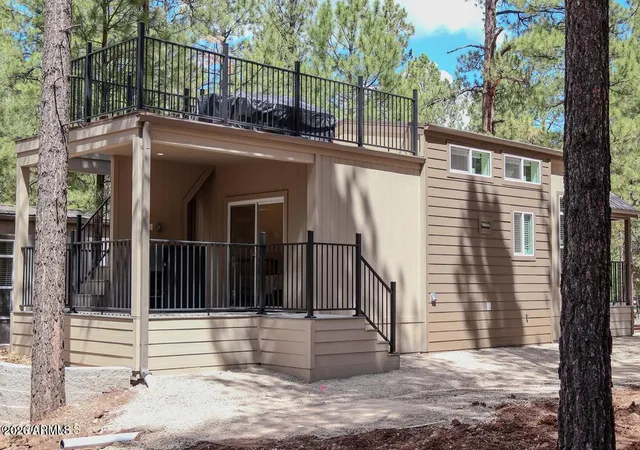 Photo 3 of Manufactured home for sale at 2101 W Route 66, Flagstaff, AZ 86001 | MLS# 7085464 | Listing updated on 2026-09-26