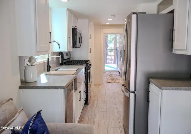 Photo 3 of Manufactured home for sale at 2101 W Route 66, Flagstaff, AZ 86001 | MLS# 7085464 | Listing updated on 2026-09-26
