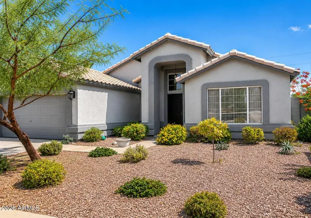 Photo 2 of Sale Pending at 3007 E Rockwood Dr, Phoenix, AZ 85050 | MLS# 7085404 | Listing updated on 2026-10-20