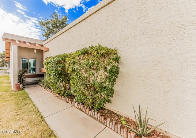 Photo 1 of Townhouse for sale at 2511 W Willow Ave, Phoenix, AZ 85029 | MLS# 7085332 | Listing updated on 2026-10-01