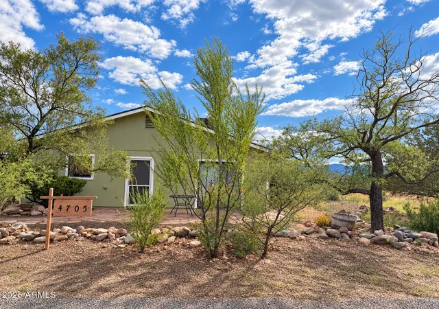 Photo 2 of Single family home for sale at 4705 E Kerry Dr, Rimrock, AZ 86335 | MLS# 7085520 | Listing updated on 2026-10-04