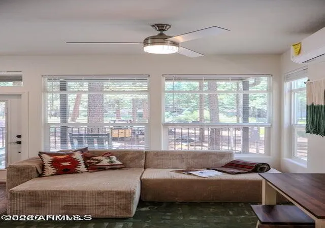 Photo 4 of Manufactured home for sale at 2101 W Route 66, Flagstaff, AZ 86001 | MLS# 7085445 | Listing updated on 2026-09-26