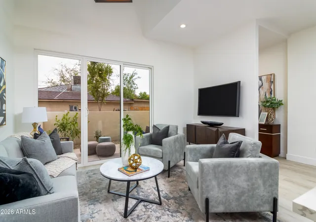 Photo 3 of Townhouse for sale at 4020 N 12th Street #1, Phoenix, AZ 85014 | MLS# 7085376 | Listing updated on 2026-09-27