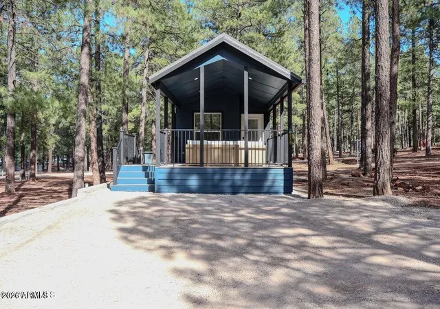 Photo 1 of Manufactured home for sale at 2101 W Route 66, Flagstaff, AZ 86001 | MLS# 7085471 | Listing updated on 2026-09-26