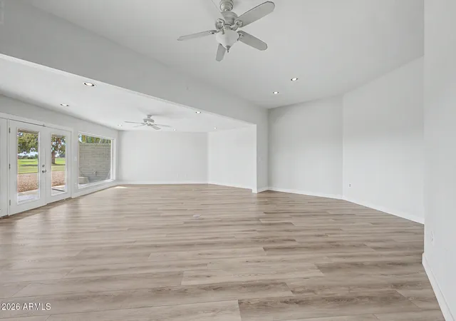 Photo 1 of Townhouse for sale at 10189 W Pineaire Dr, Sun City, AZ 85351 | MLS# 7087648 | Listing updated on 2026-10-30