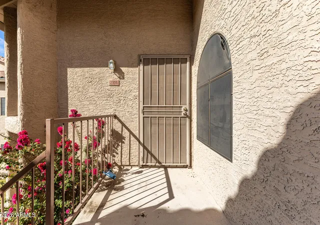 Photo 3 of House for sale at 930 N Mesa Dr #2104, Mesa, AZ 85201 | MLS# 7085500 | Listing updated on 2026-10-06