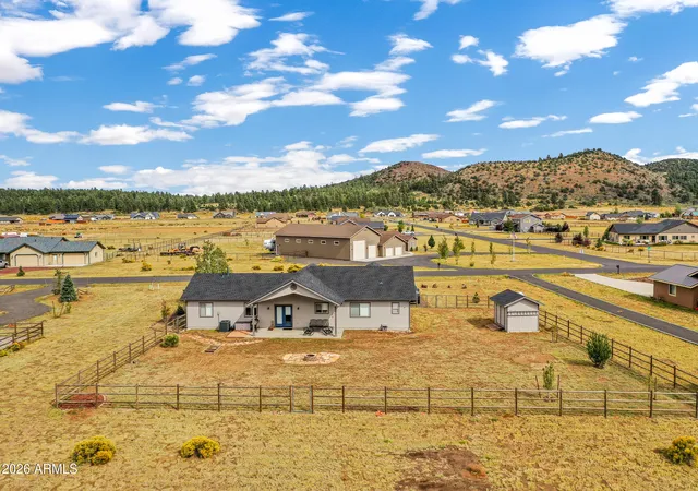 Photo 4 of Single family home for sale at 9798 N Bryant Rd, Flagstaff, AZ 86004 | MLS# 7085598 | Listing updated on 2026-09-27