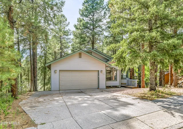 Photo 1 of Single family home for sale at 1395 W University Hts Dr, Flagstaff, AZ 86005 | MLS# 7085620 | Listing updated on 2026-09-26