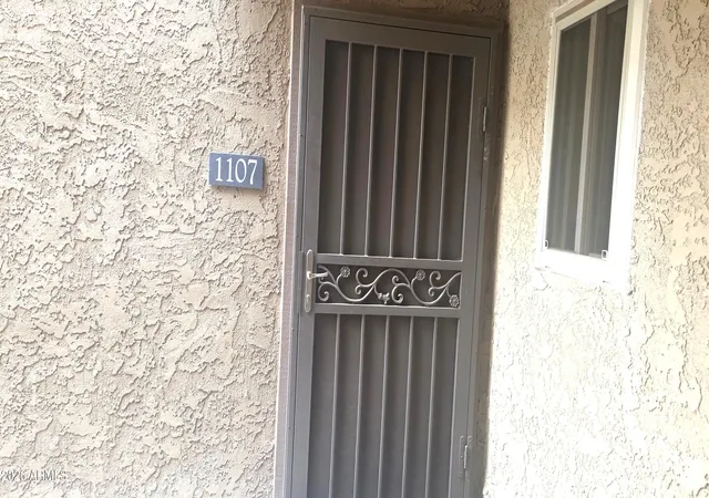 Listing Photo 1 - Condo for sale in building located at 5877 N Granite Reef Rd, Scottsdale, AZ 85250 - Unit #1107