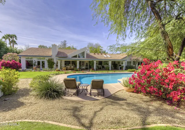 Photo 2 of Single family home for sale at 9825 N 51st Place, Paradise Valley, AZ 85253 | MLS# 7096737 | Listing updated on 2026-10-26
