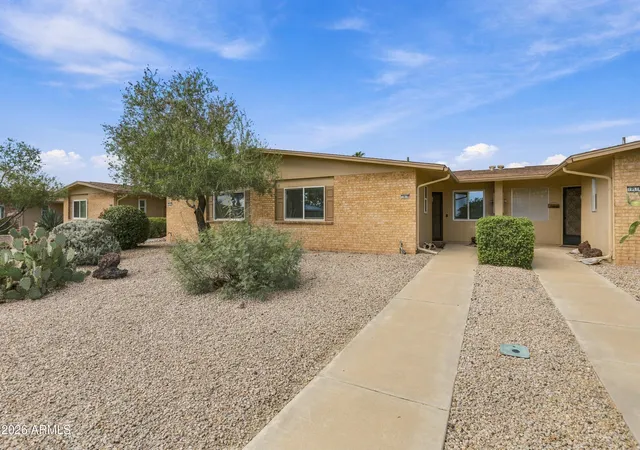 Listing Photo 1 - Condo for sale in building located at 19610 N Camino Del Sol, Sun City West, AZ 85375